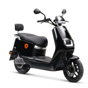Yadea E8S   E-Scooter