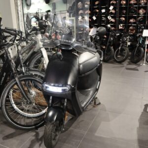 Segway E110  2021  mat zwart  45km  2021