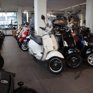 Vespa  Sprint 50 45km  2023   (FPP32X)