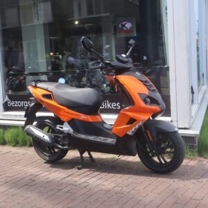 Peugeot Speedfight 45km  2019