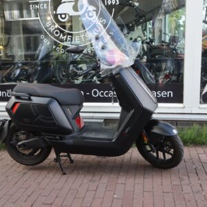 Niu NQix 150 2025 FTZ99R  E-Scooter
