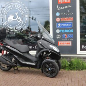 Piaggio MP3 300 HPE  Mat zwart  2020  H457VK