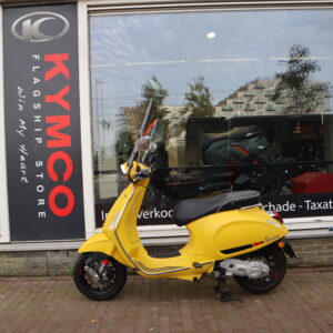Vespa Sprint 50 25/45km Sport